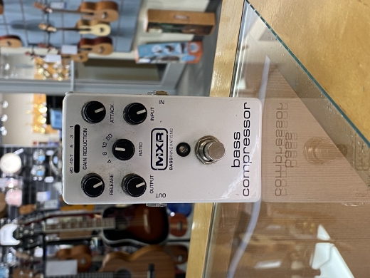 Store Special Product - MXR - M87